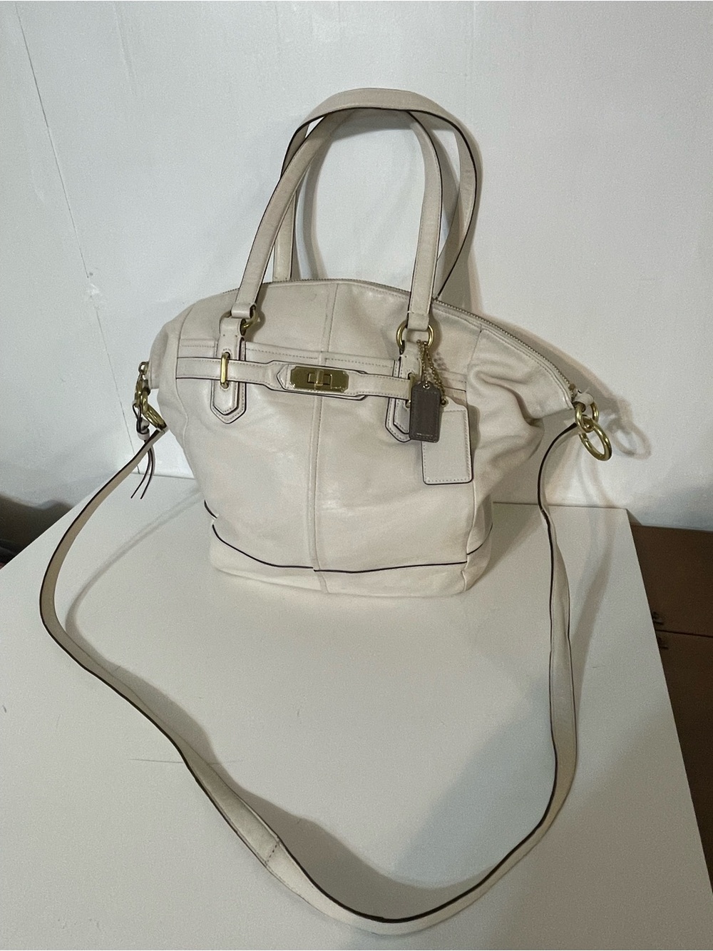 Coach Chelsea Jayden Carryall Bag in Cream